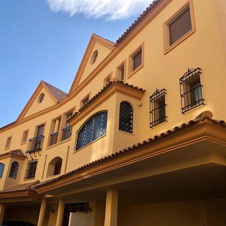 Luxurious Duplex Penthouse With Golf And Sea Views Apartamento Benalmádena Exterior foto