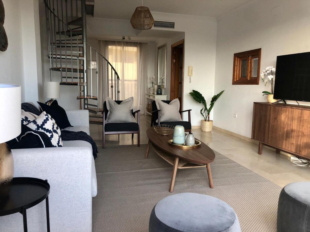 Luxurious Duplex Penthouse With Golf And Sea Views Apartamento Benalmádena Exterior foto